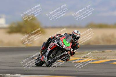 media/Dec-17-2022-SoCal Trackdays (Sat) [[224abd9271]]/Turn 15 (155pm)/